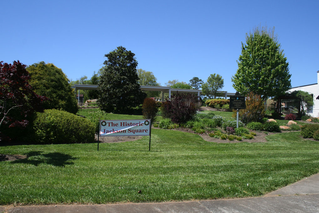 Jackson Square Explore Oak Ridge