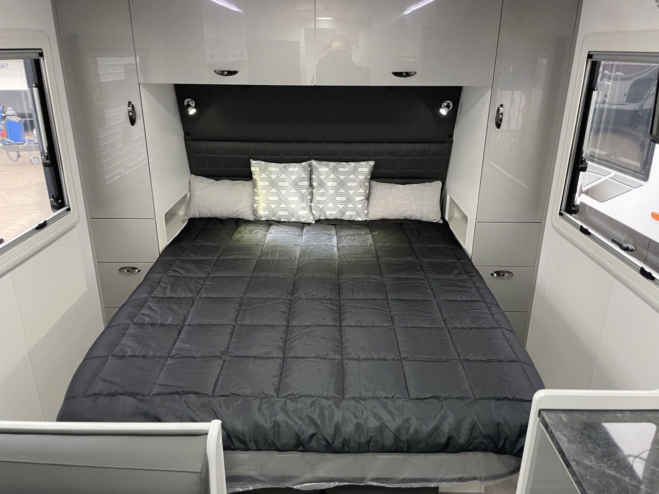 Viscount V2 Premium Caravan Explorer Caravan Sales Adelaide