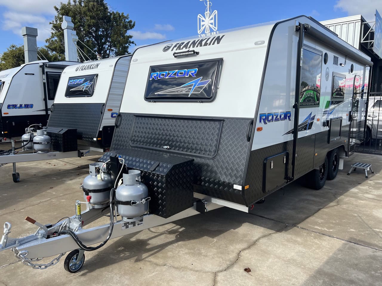 2024 Franklin Razor 206 Reverse Cafe Caravan Explorer Caravan Sales