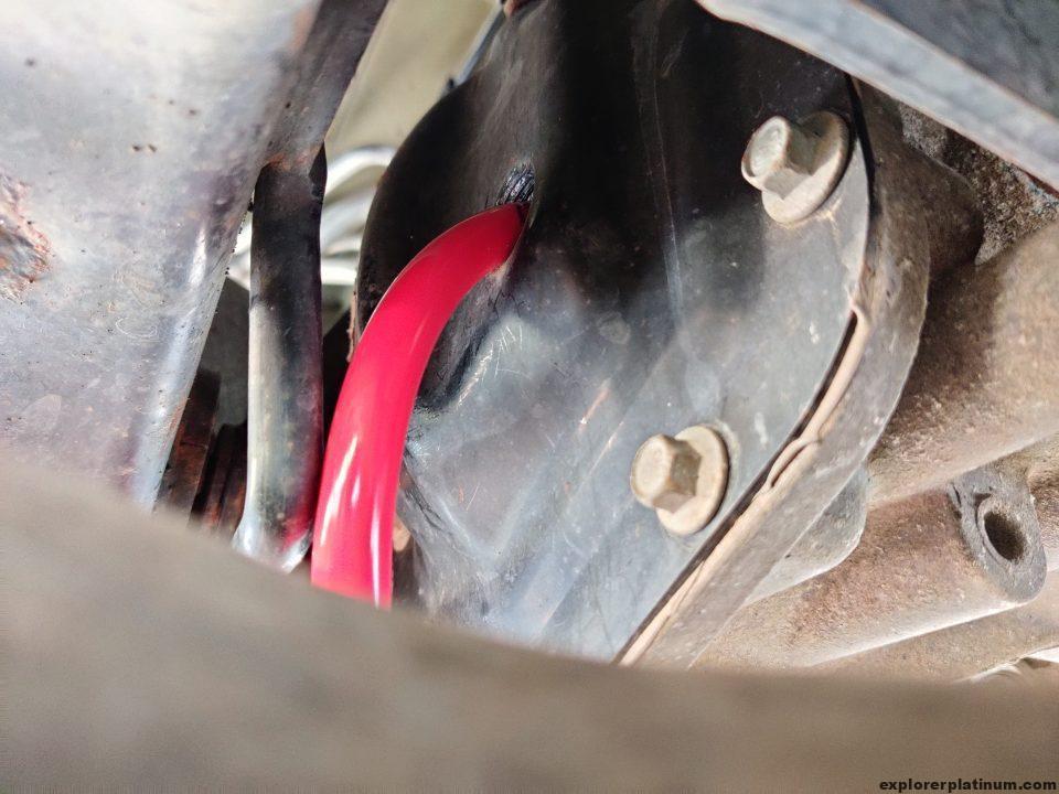 Maintenance: Replacing Rear Differential Fluid – Explorer Platinum