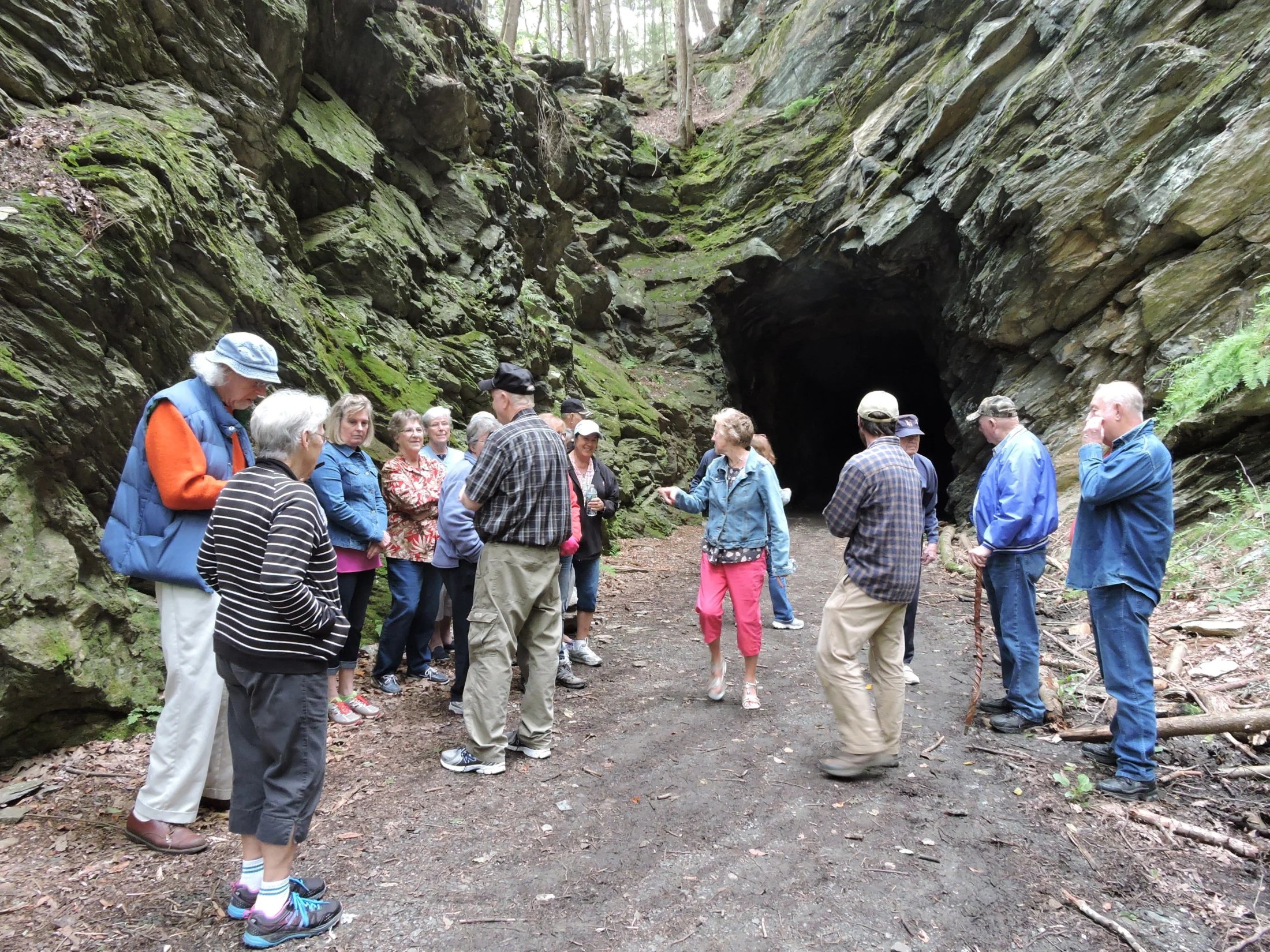 Seniors in Steep Rock Explore Washington CT