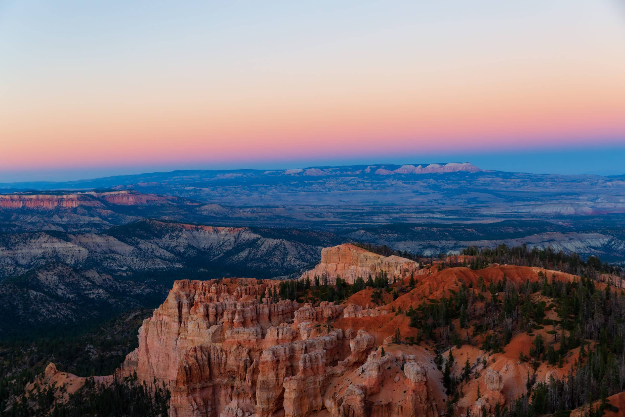 A hiking guide to magnificent Bryce Canyon National Park Explore with