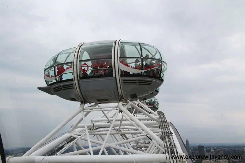 Ride on The Tallest Ferris Wheels in Europe London Eye Explore With