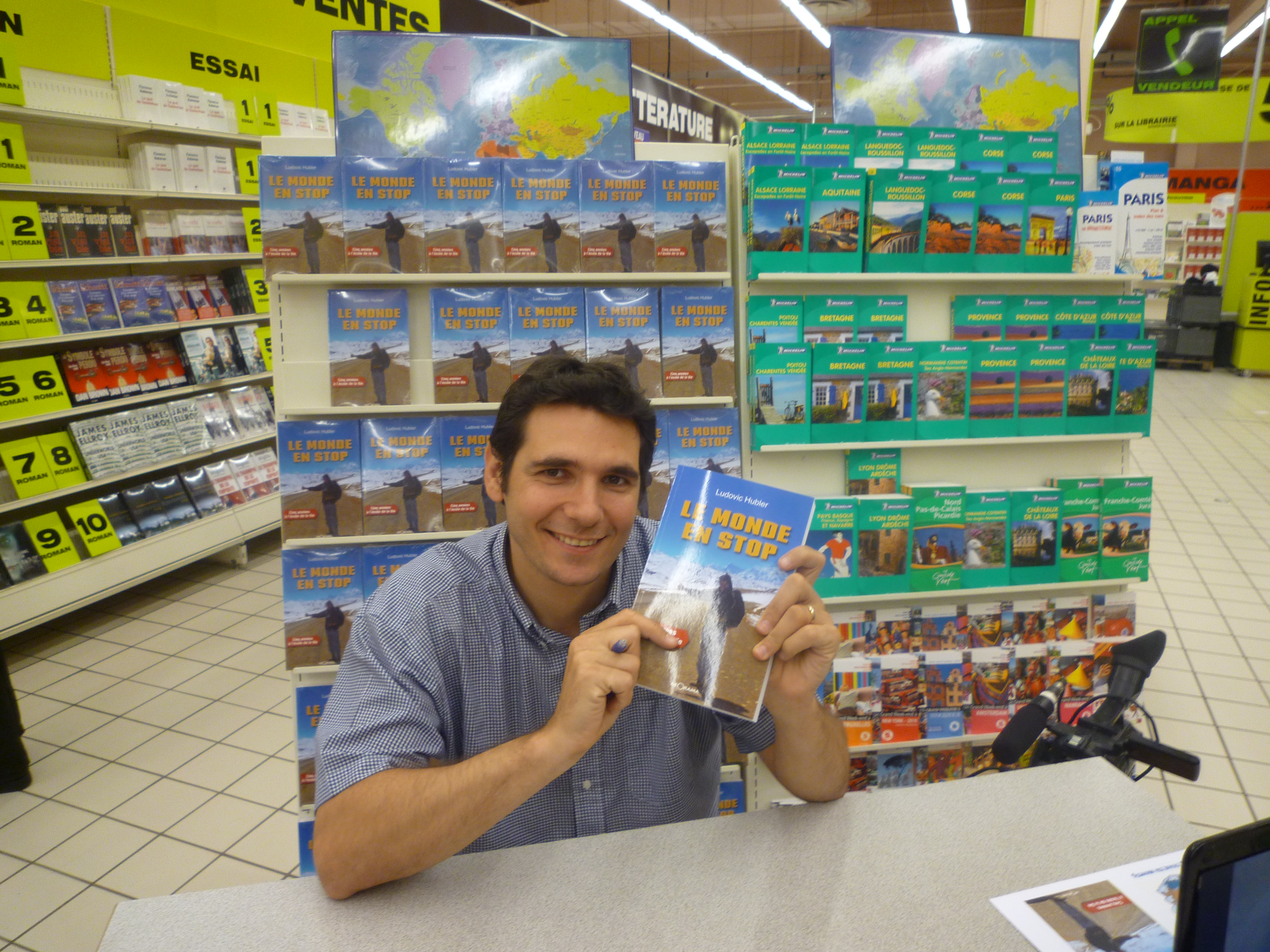 Livre "Le Monde en Stop" Ludovic Hubler Tour du monde en stop