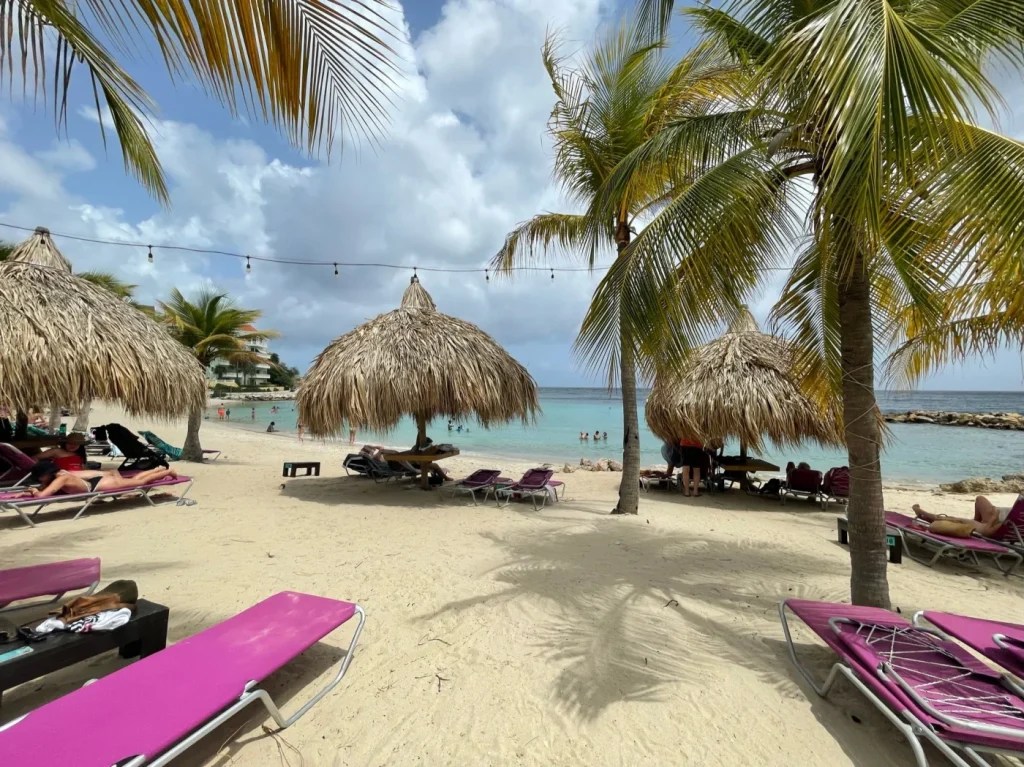 Blue Bay Curaçao A Paradise Beach Close to the Cruise Port