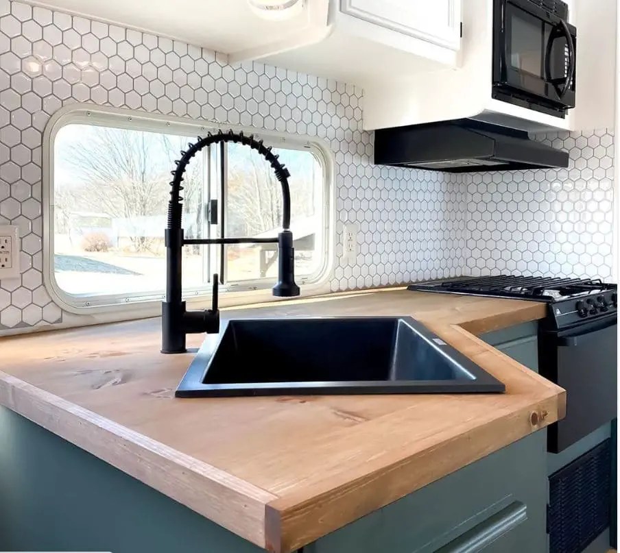30 RV Kitchen Makeovers that will Inspire Your Inner Designer