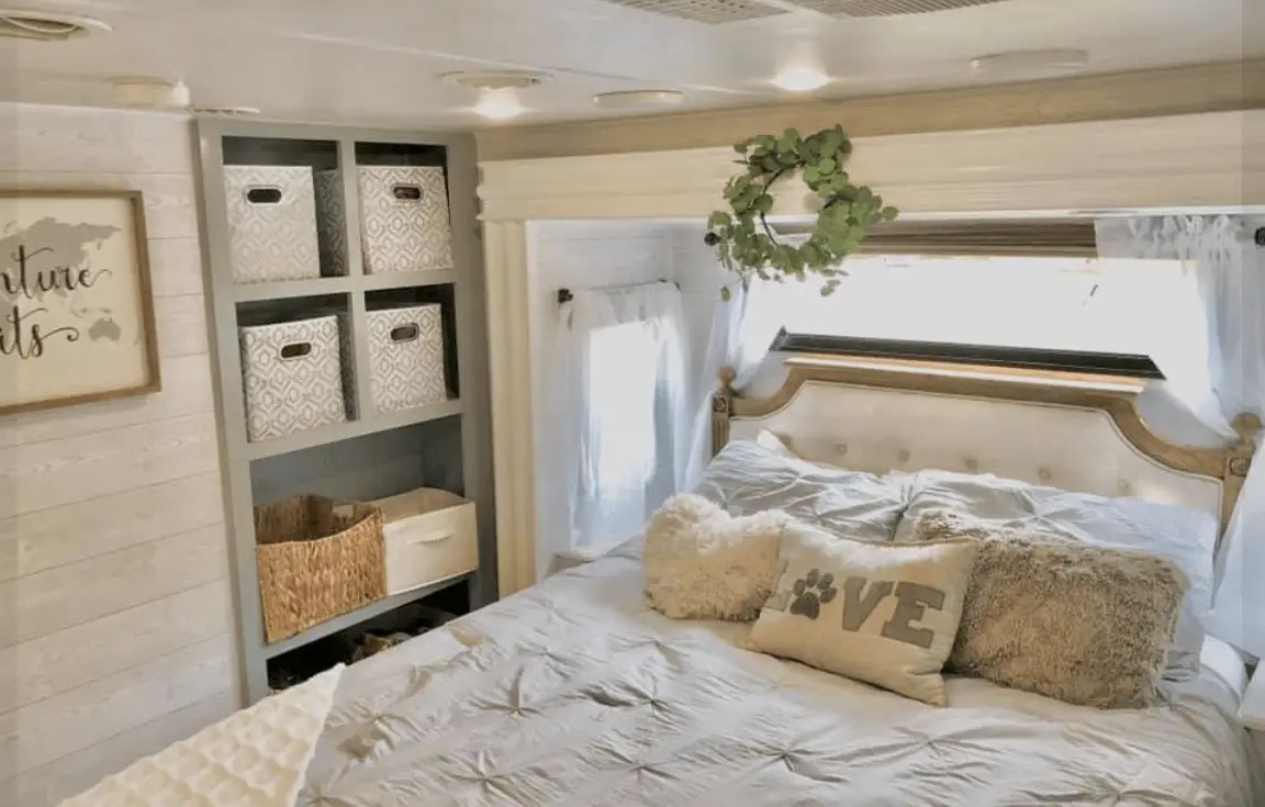 42 RV Bedroom Remodels for Cozy Inspiration