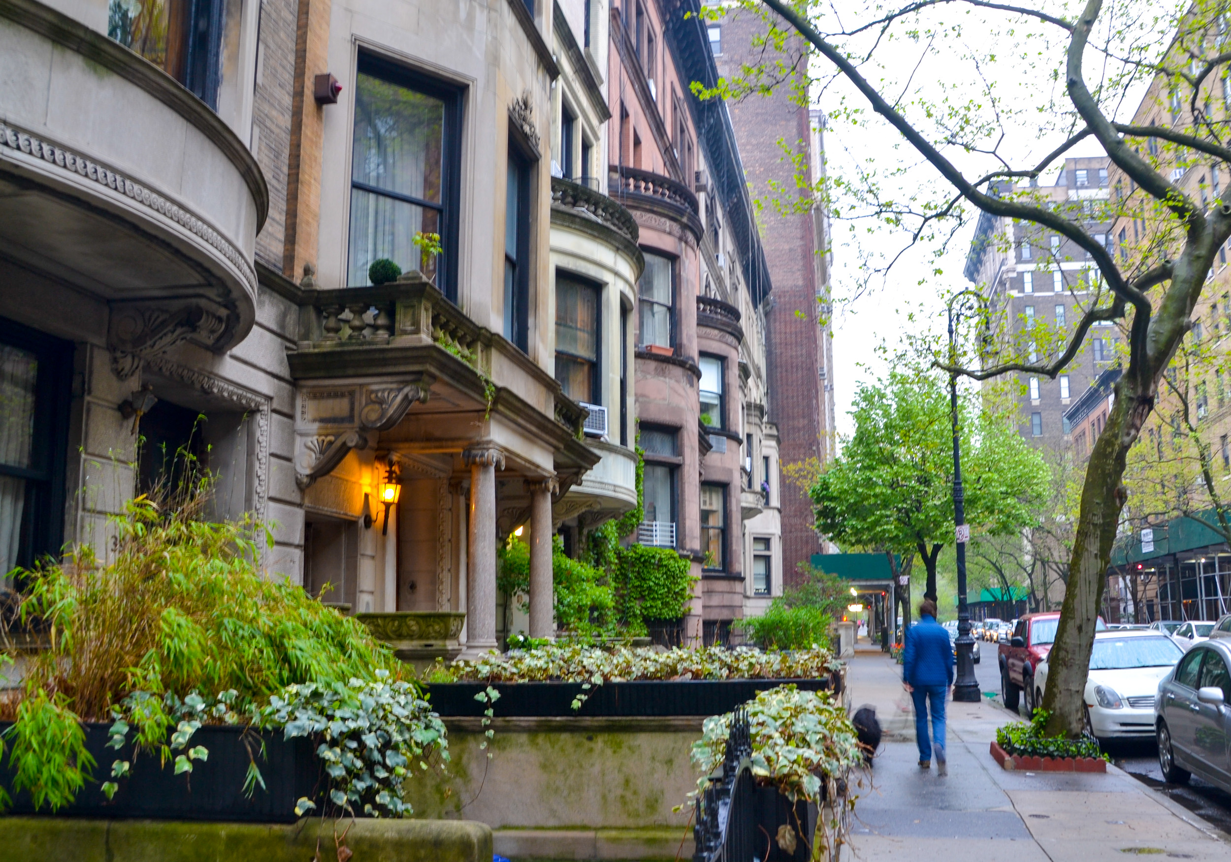 Reasons to Book an Airbnb vs Hotel Exploring Our World