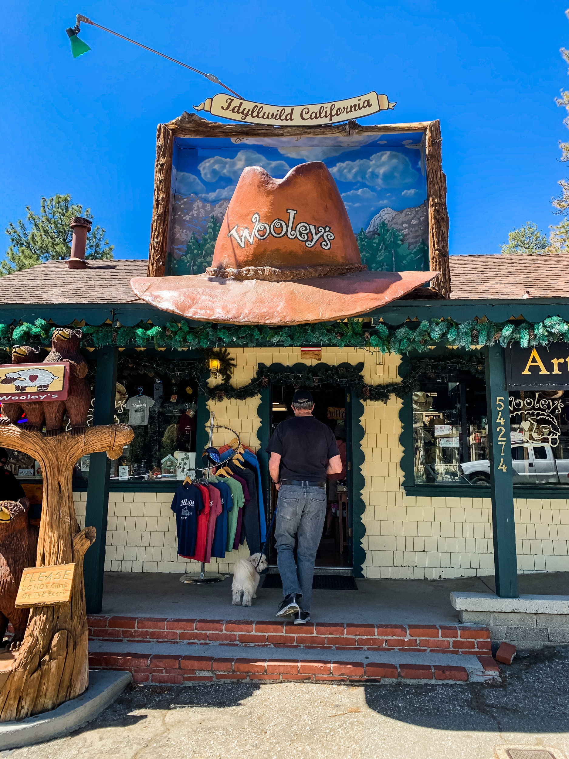 Idyllwild, California Exploring Our World