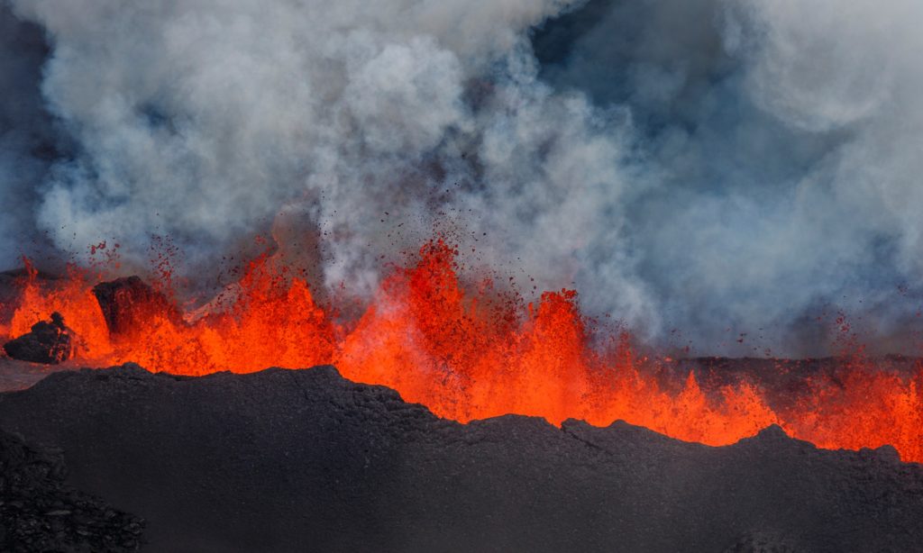 How to explore Iceland through the eyes of a geologist Part 1 A Land