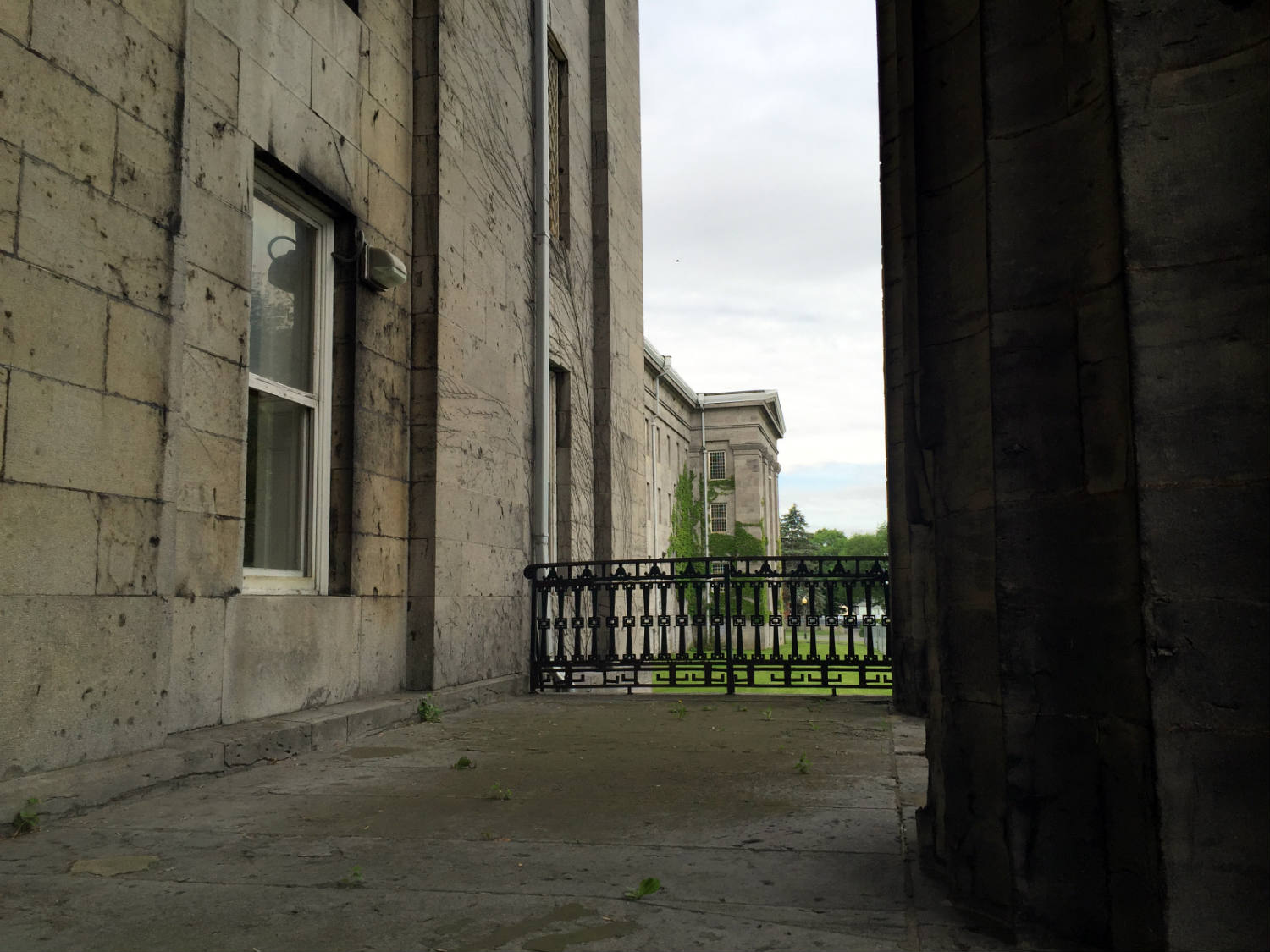 A Look Inside the Former 'New York State Lunatic Asylum at Utica'