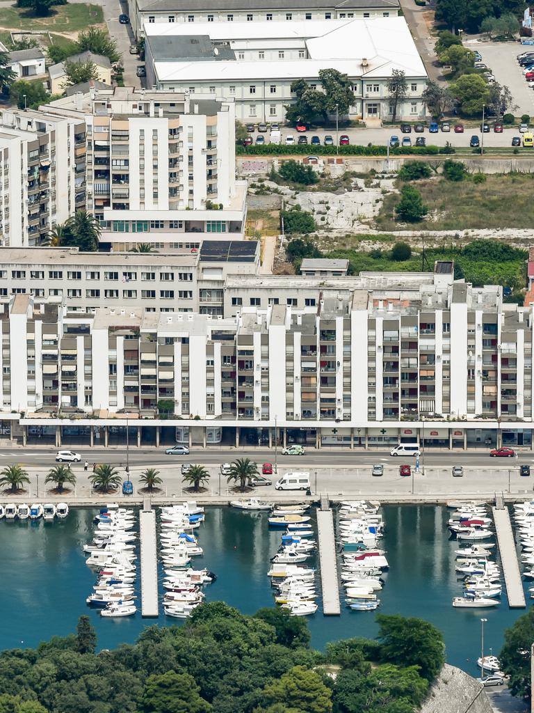 Drzava U Kojoj 96 Posto Ljudi Ima Svoj Stan Hrvati Treci Express
