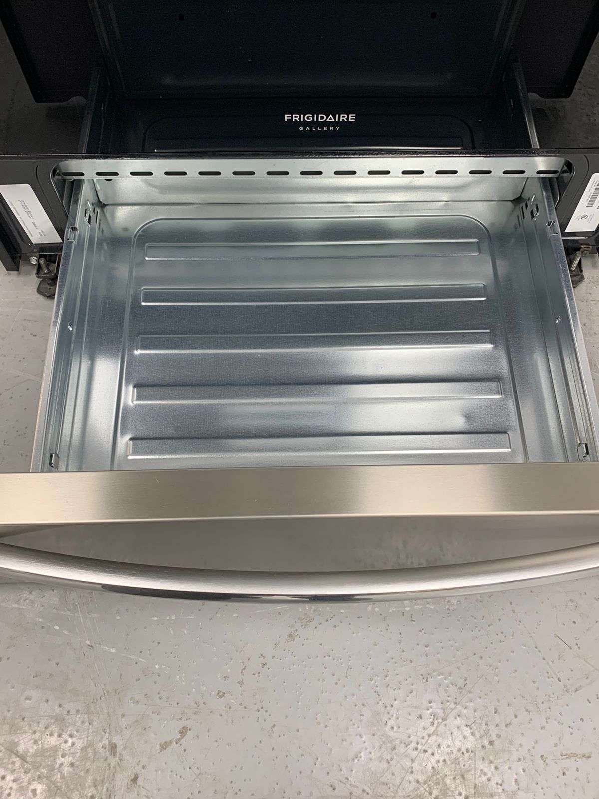 Brand New Open Box Frigidaire Induction Range CGIH3047VFB For Sale ️