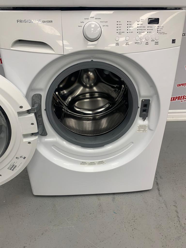 Used Frigidaire Washer And Dryer Set CAQE7001LW0 and FFFW5000QW0 For