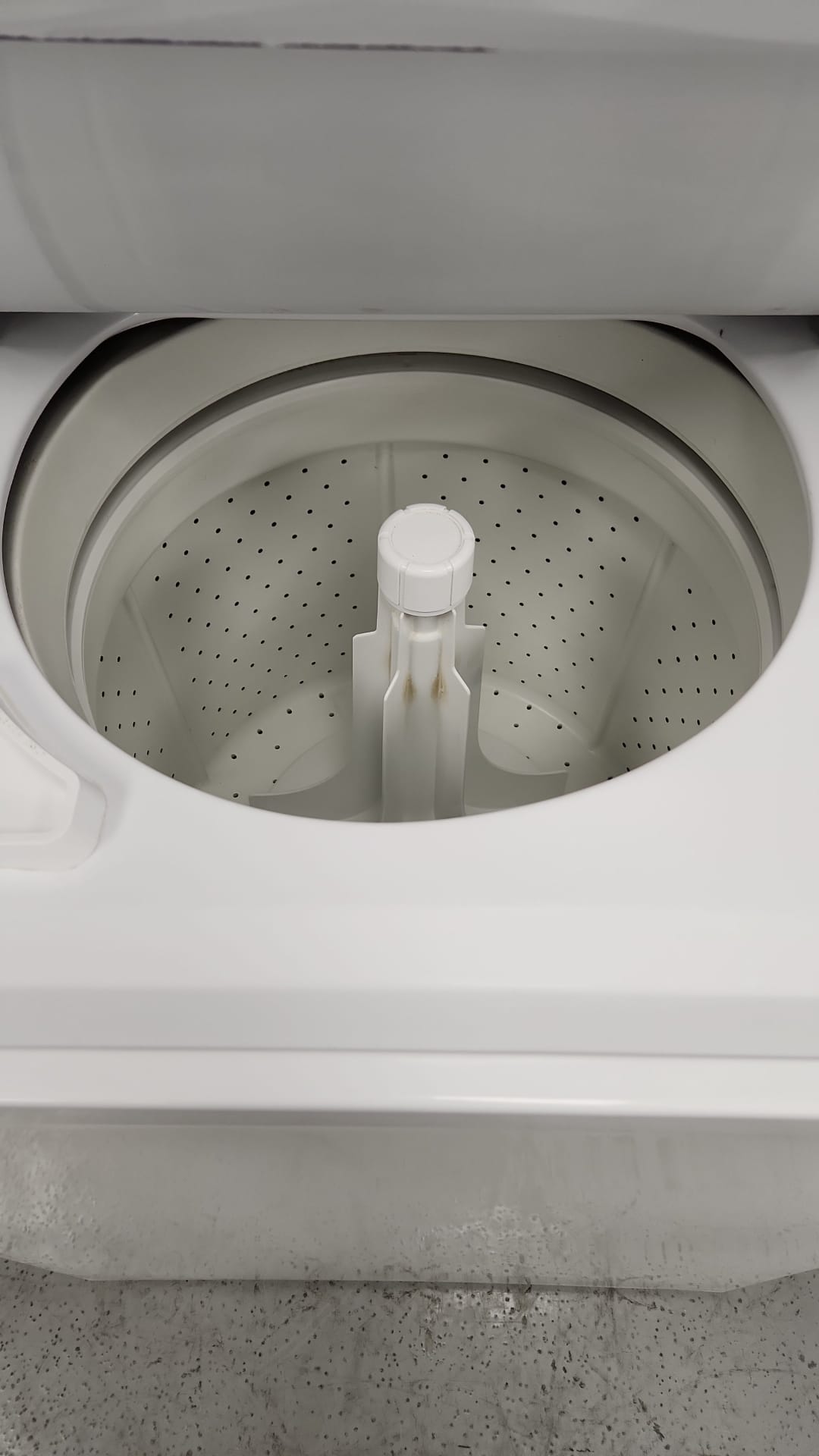 Used Frigidaire Stackable Washer And Dryer MEX731CFS2 For Sale ️