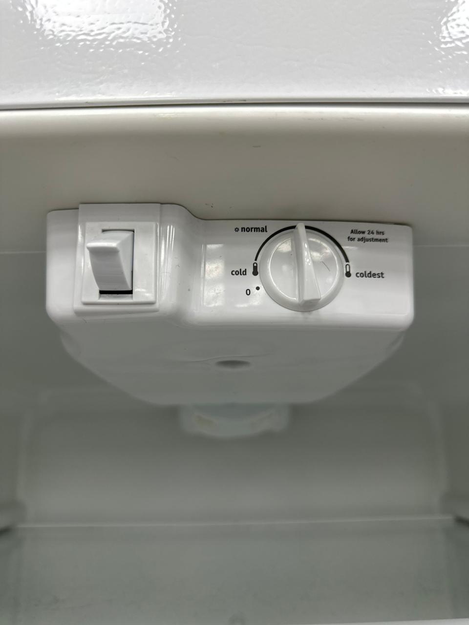 Used Frigidaire Fridge FFTR1821QW0 For Sale ️ Express Appliances