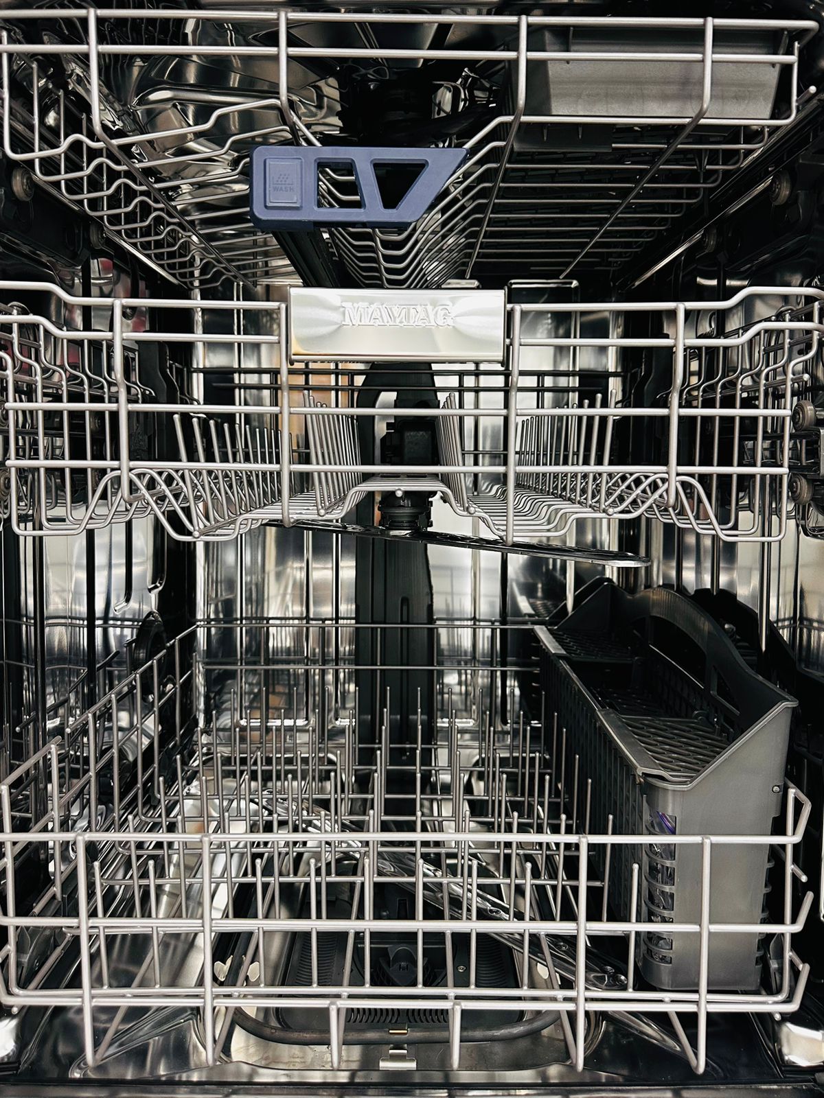 Used Maytag Built-In 24” Dishwasher MDB8959SKZ0 For Sale | ️ Express