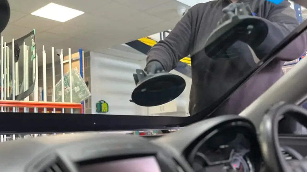 Windscreen Repair and Replacement Express Windscreen