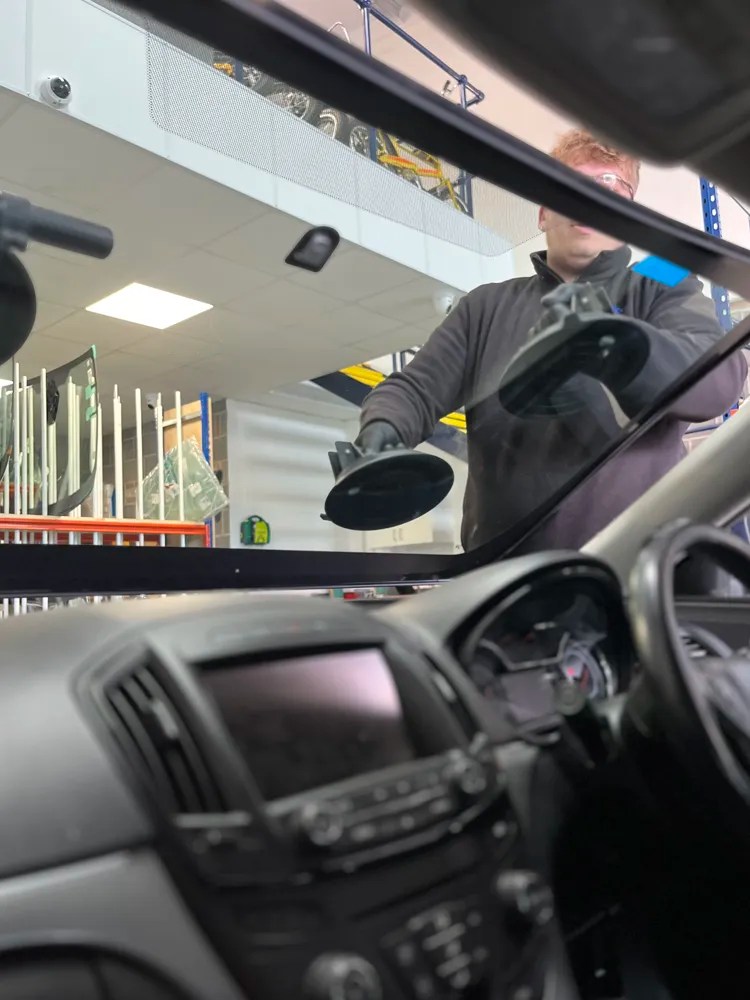 Windscreen Repair and Replacement Express Windscreen