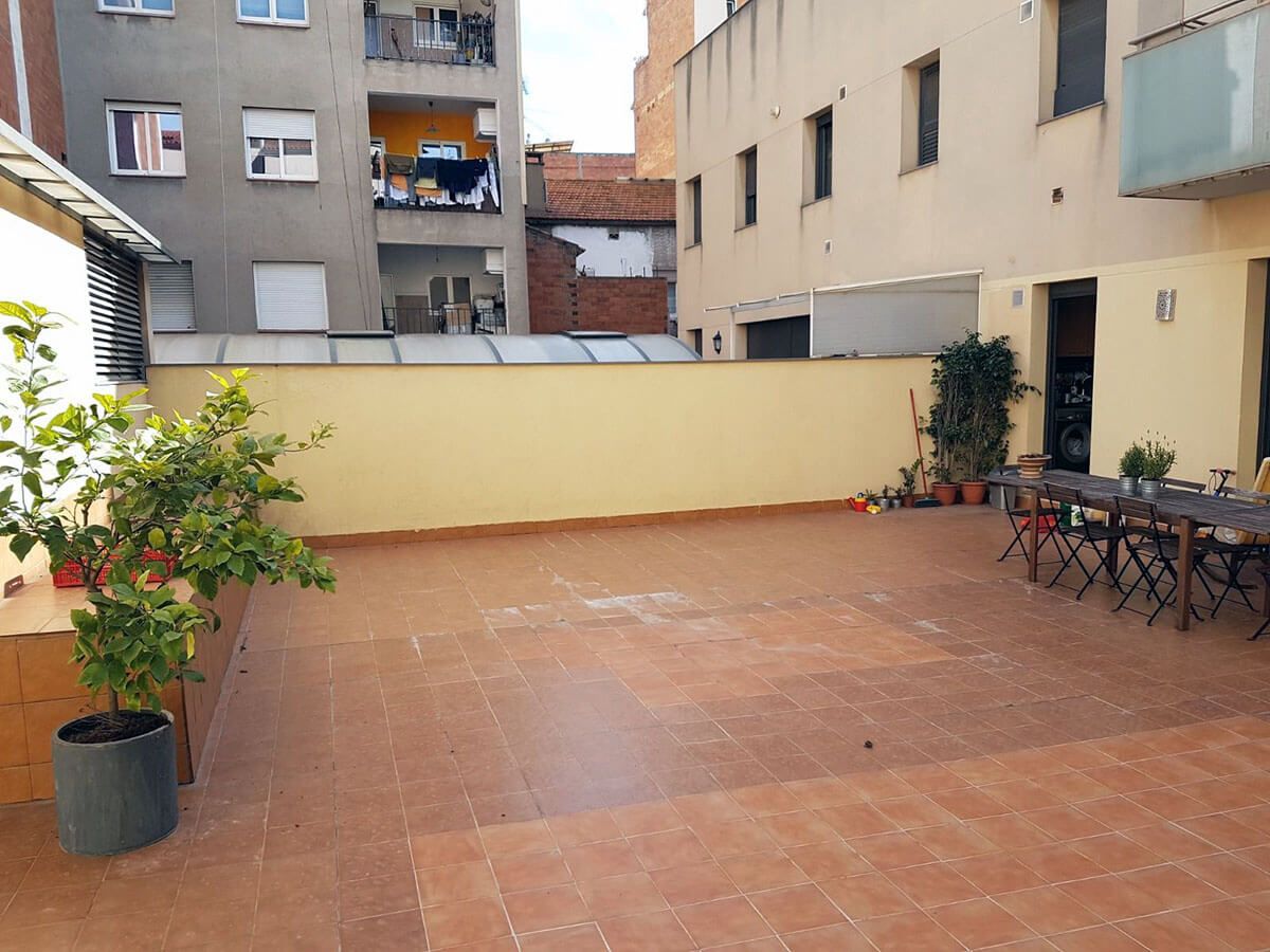 Projecte integral 33 Construcció d’un despatx a la terrassa i reforma