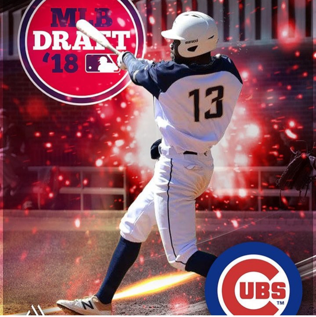 Edmond Americaan a firma ku Chicago Cubs èxtra