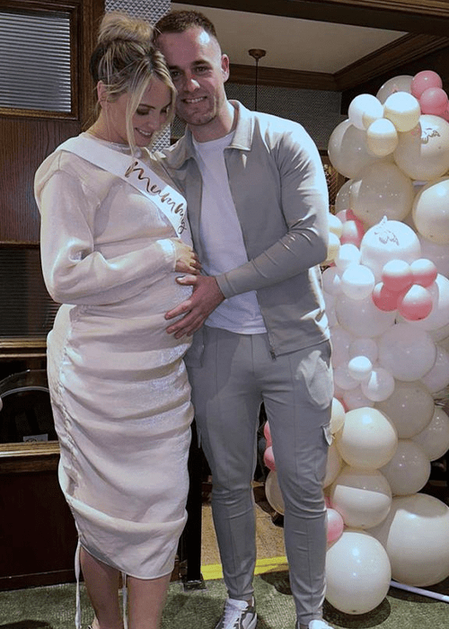 Dee Devlin Throws Baby Shower For Sister At Conor McGregor’s Dublin Pub