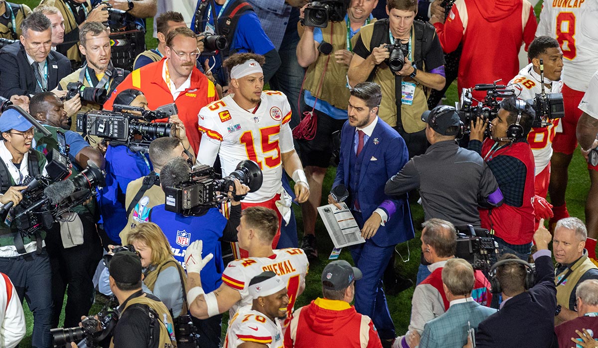 American football The major differences between NFL and college