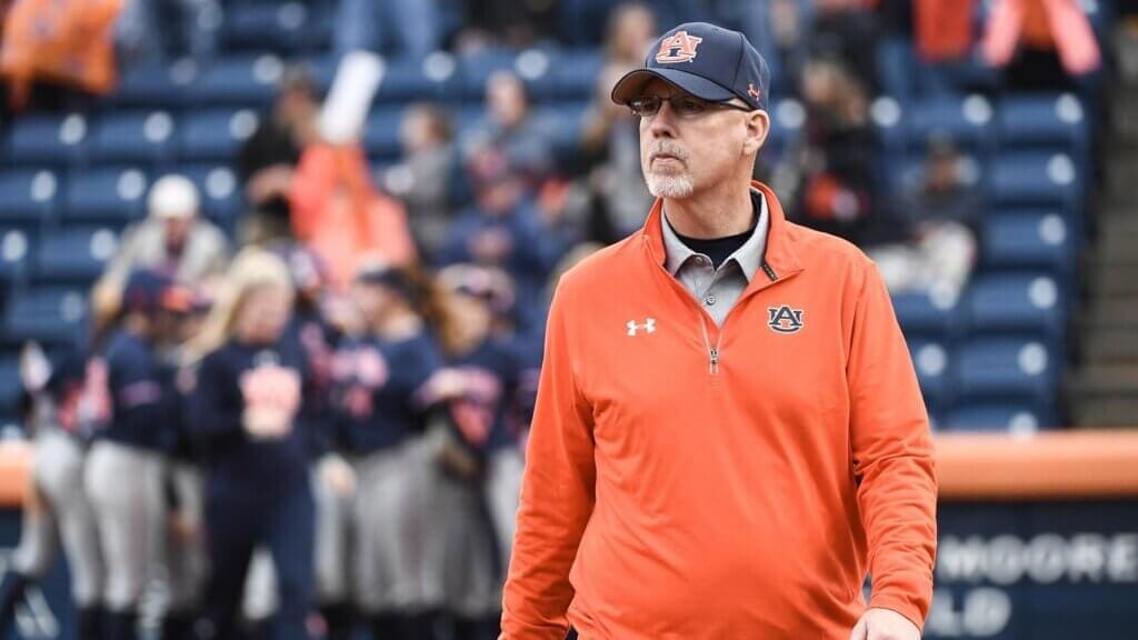 Auburn Head Coach Mickey Dean Signs Contract Extension Extra Inning
