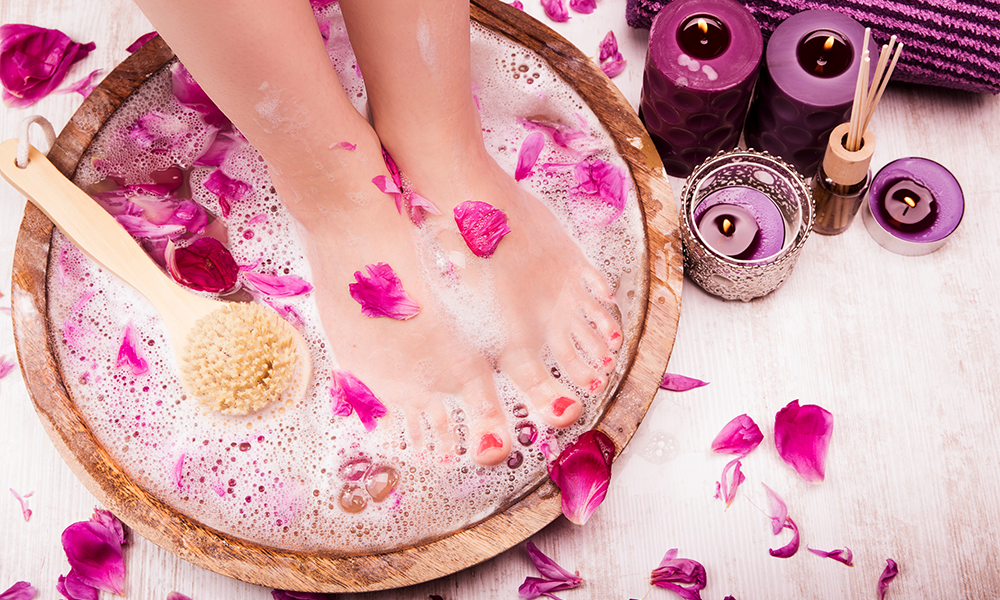 How to Do a Detox Through Your Feet Extra Wellness Cleansing Body