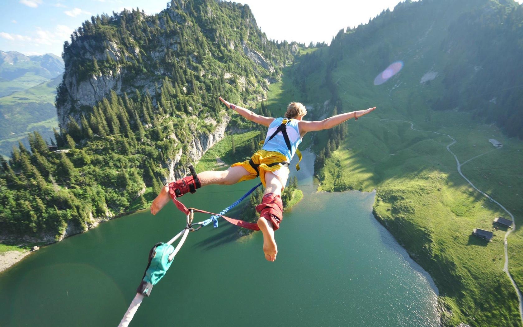 Risks Of Bungee Jumping Spinal Trauma Extream