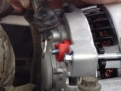 Diagnosing and Replacing an Alternator - Extreme How To