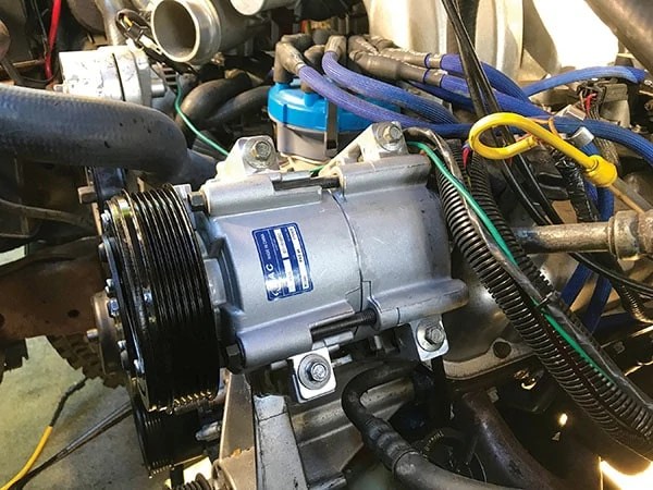 Replacing Your Automobile's A/C - Extreme How To