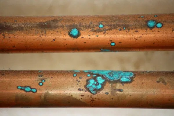 What Is The White Stuff On Copper Pipes? (Explained)