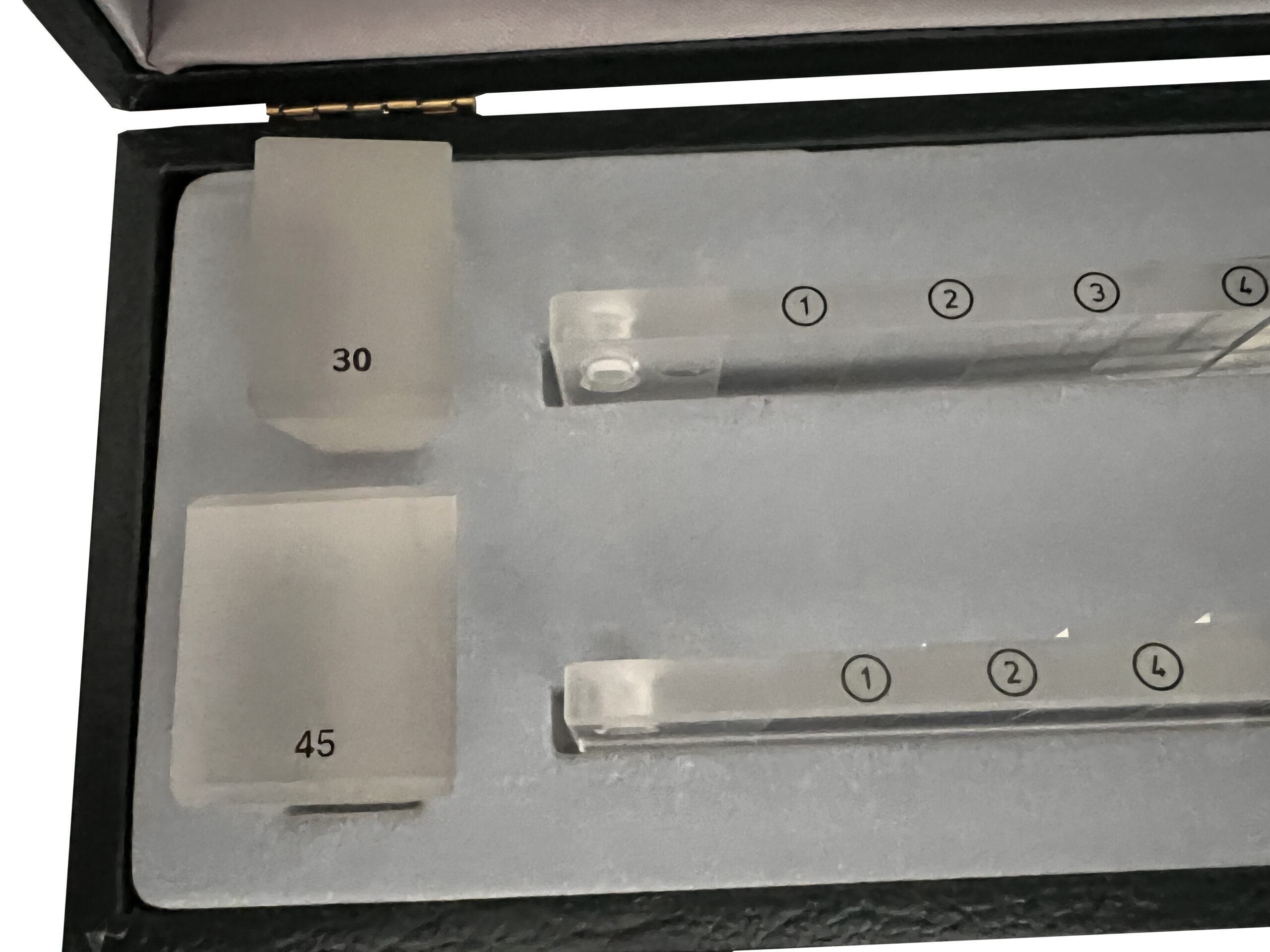 LUNEAU PRISM BAR WECI