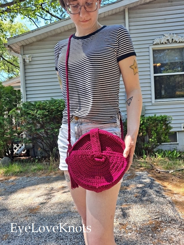 Crossbody Canteen Bag Crochet Pattern Review EyeLoveKnots