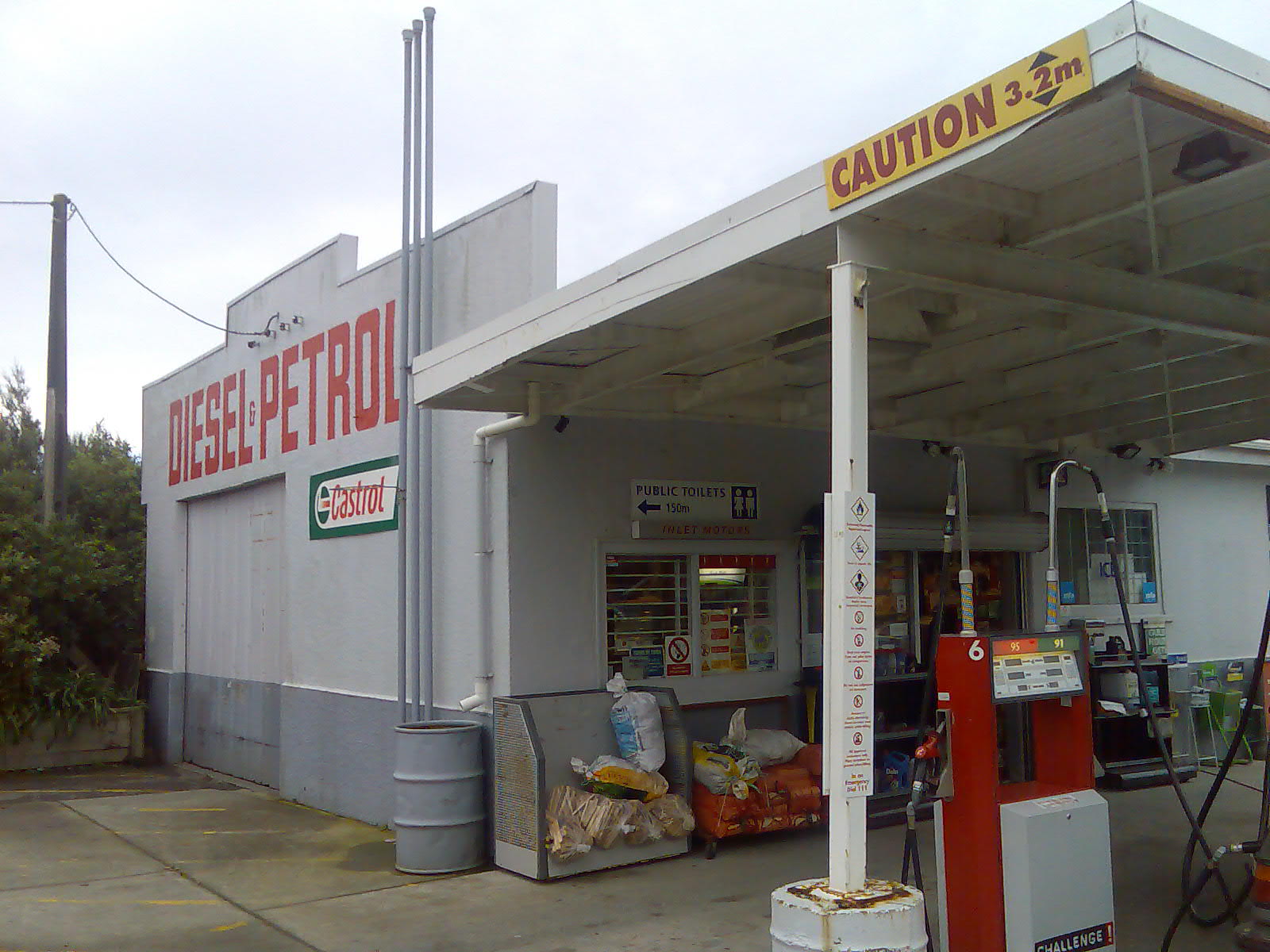 Dude, where’s my gas station? Eye of the Fish