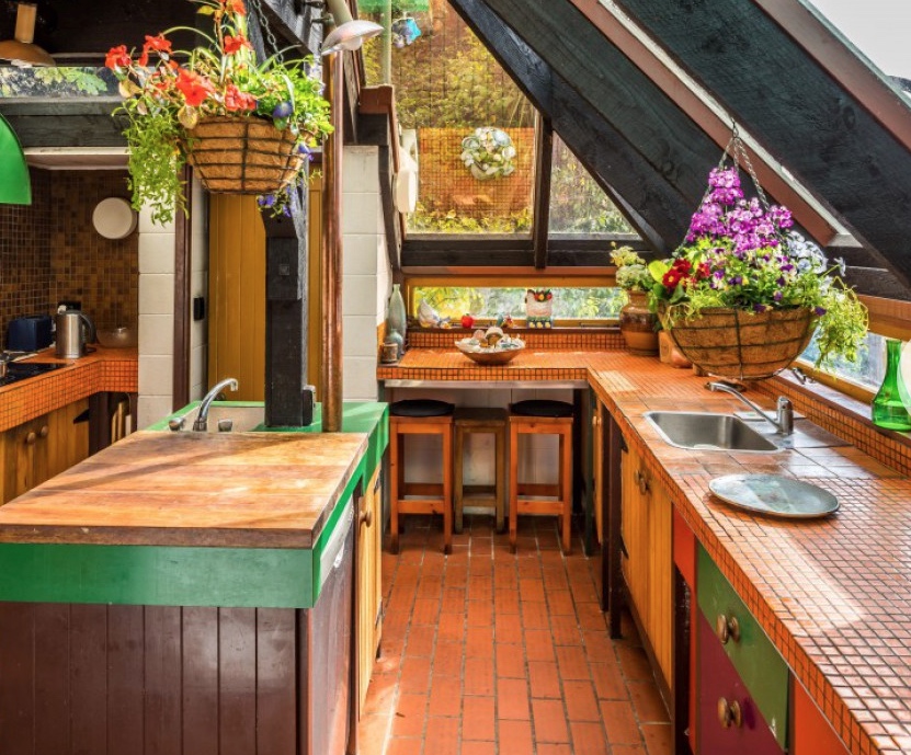 Eye of the Fish A wideangle view of architecture, urban design and