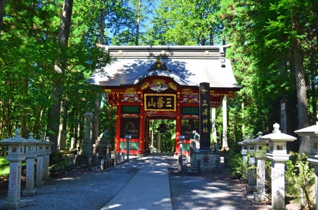 埼玉のパワースポット「三峯神社」のご利益とは？ アイスピ