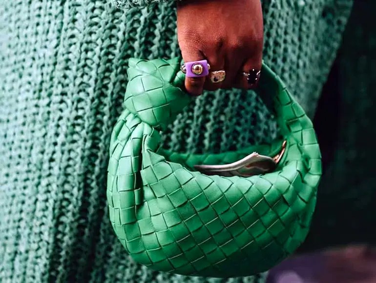 They are not fakes, they are 'dupes' they appeal to those who say they are green LINEAPELLE