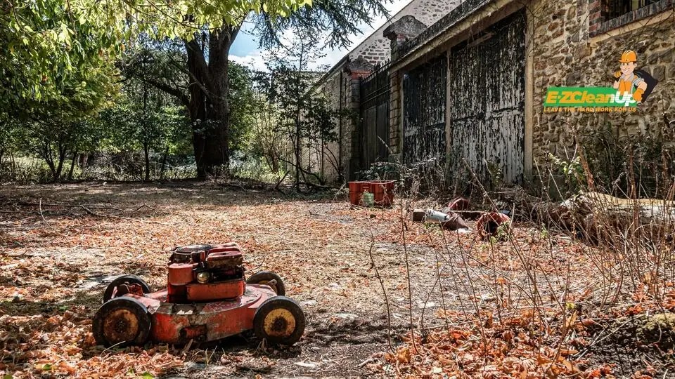 How to Dispose of Your Old Lawn Mower Properly EZ CleanUp
