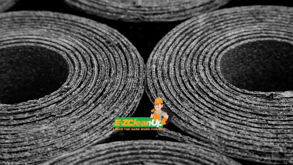 How to Dispose of Roofing Felt Handy Guide 🏠 EZ CleanUp
