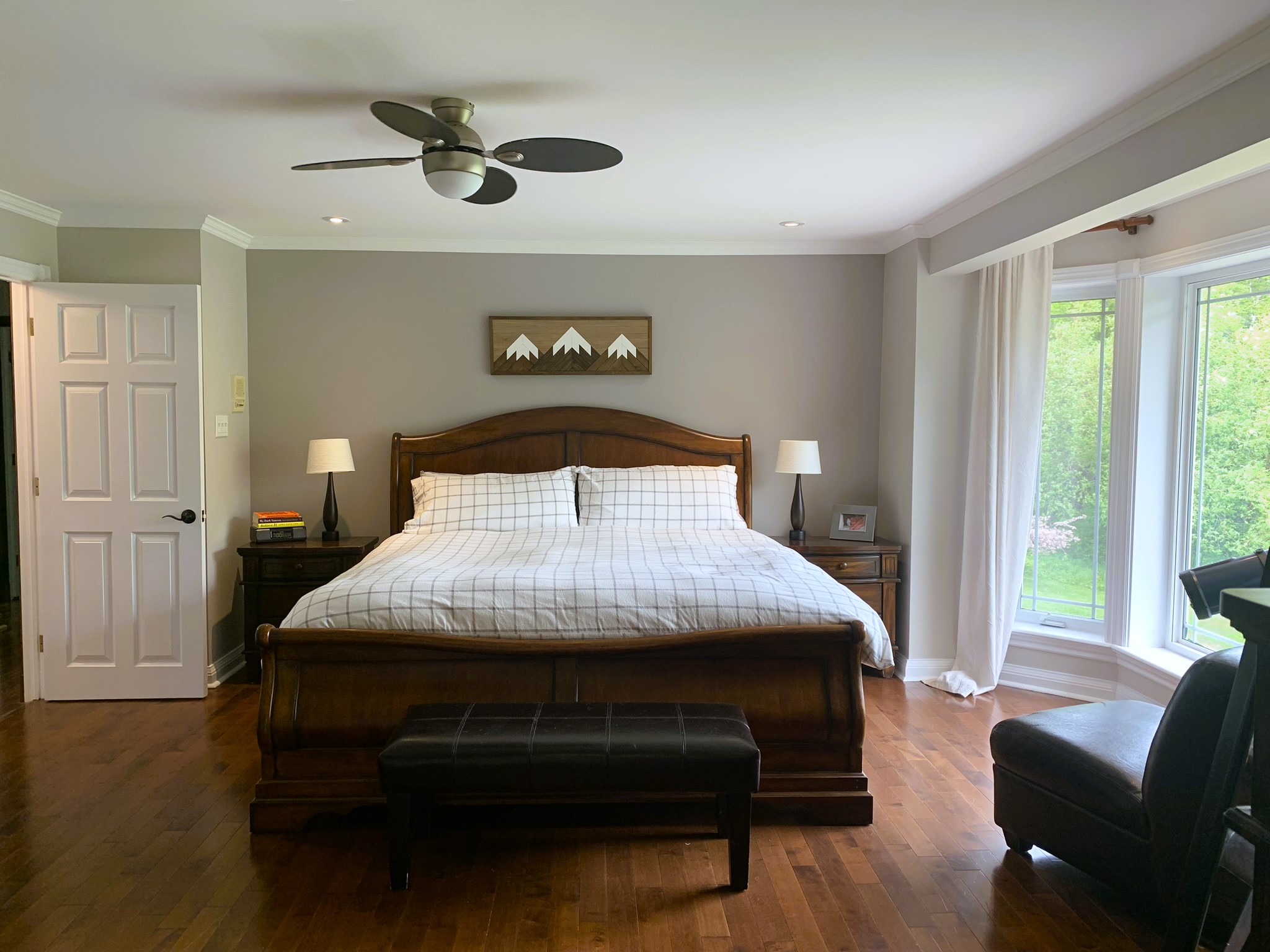 EXCLUSIVE LISTING 19 Balsam Drive, Humber Village Margaret Budgell