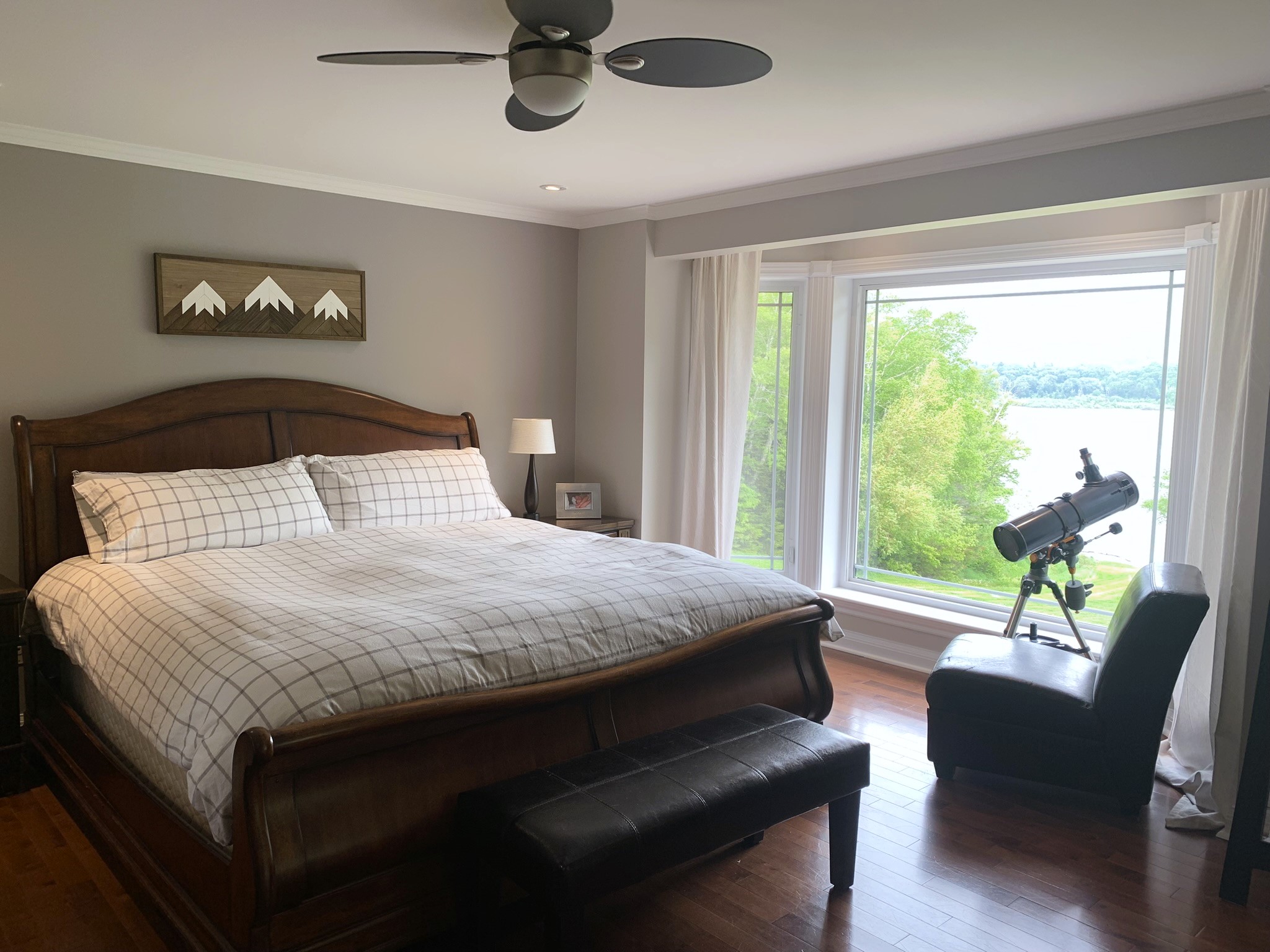 EXCLUSIVE LISTING 19 Balsam Drive, Humber Village Margaret Budgell