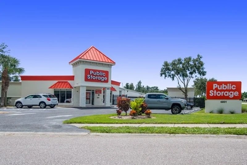 Cheap Vehicle Storage Units Bradenton, FL FREE Reservation and specials