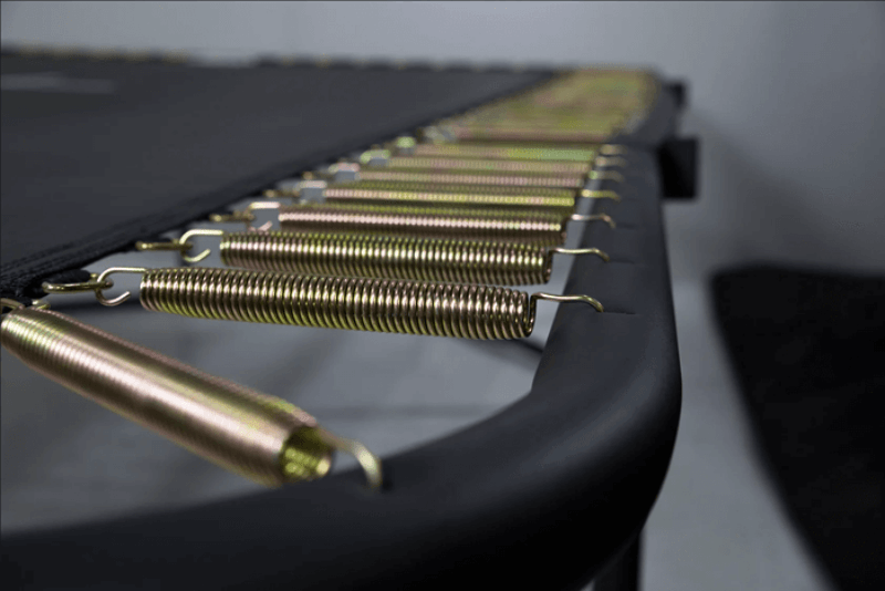 How to Select the Perfect Trampoline for Maximum Bounce