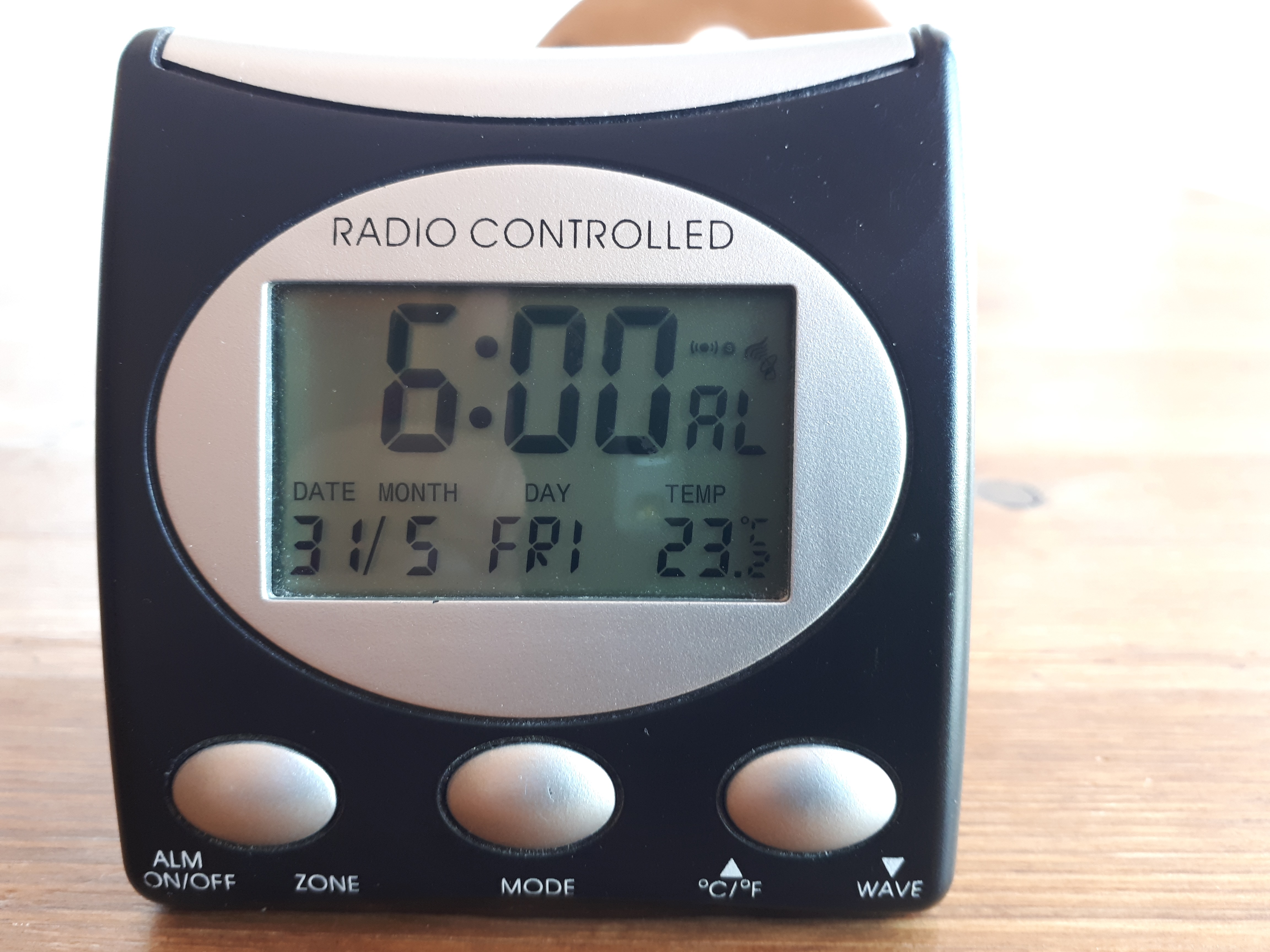 La sveglia suona alle 600. Fotos