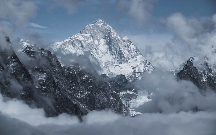 Makalu fünft höchster Berg der Welt Fotos