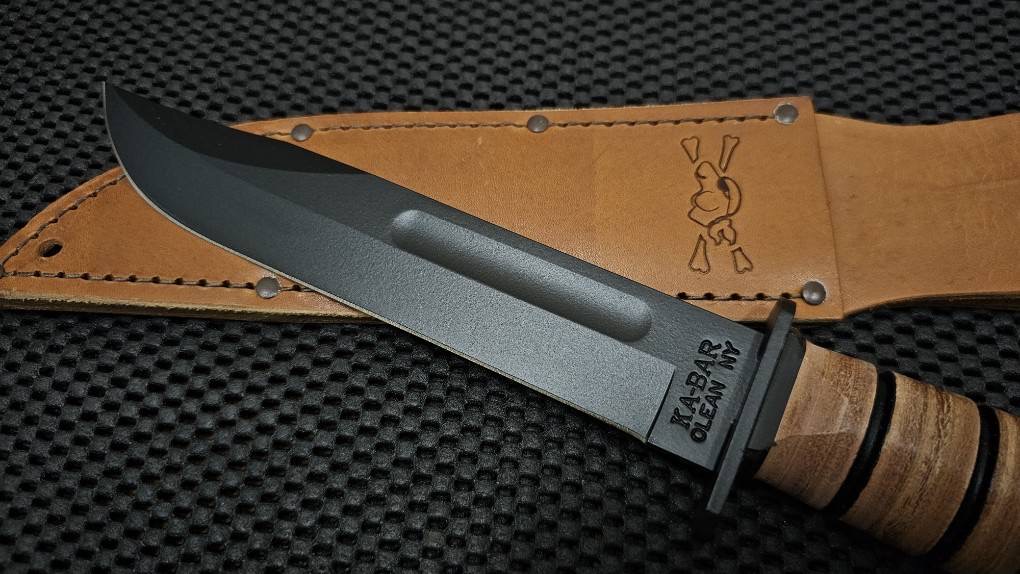 KaBar Bowie Dog's Head Utility Fixed Blade Knife Knives Innovative