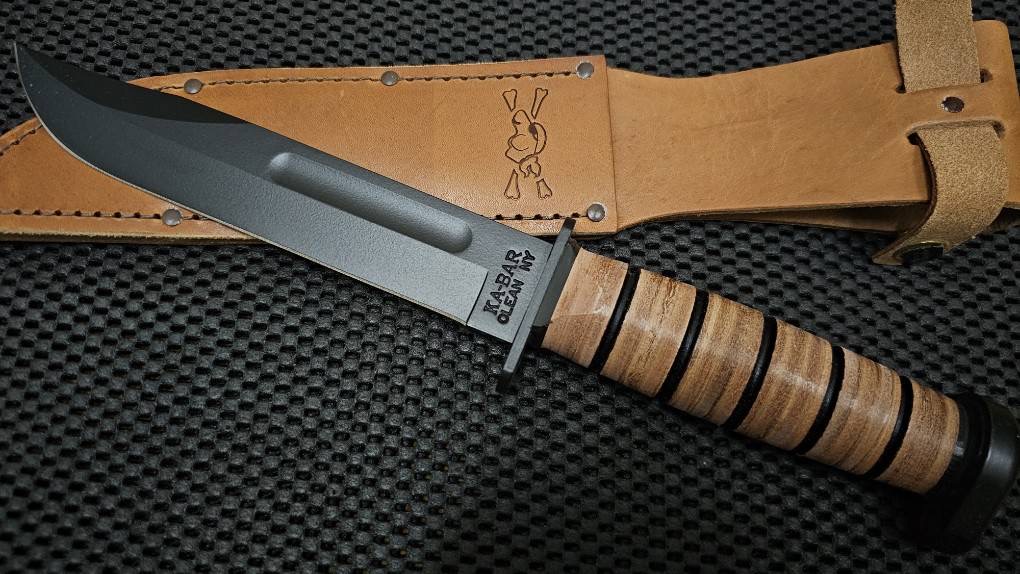 KaBar Bowie Dog's Head Utility Fixed Blade Knife Knives Innovative