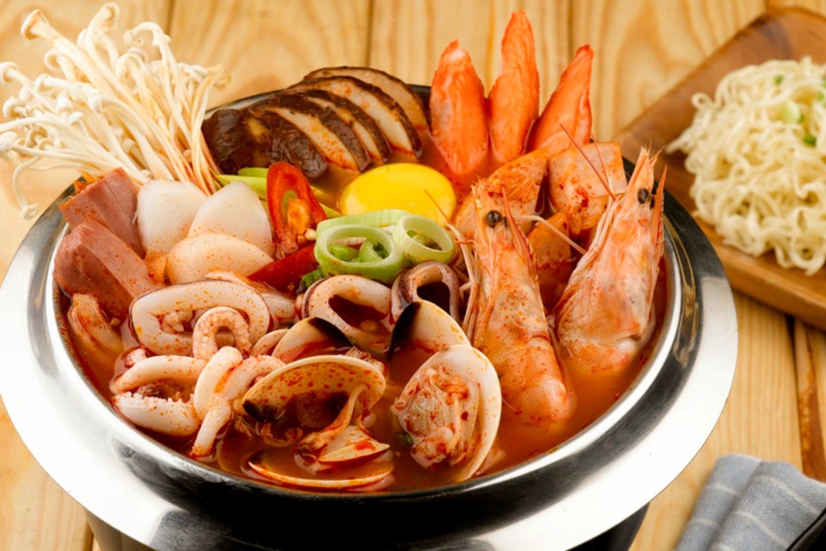 Seoul Garden Hotpot Takeaway - Seoul Garden HotPot delivery from Jurong East - Order with ...